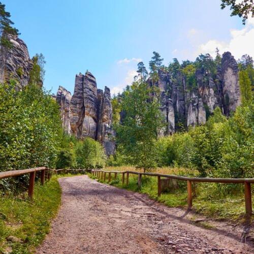 P&P Jicin Apartments - Soukrome 2-3 Luzkove Pokoje S Vlastni Kuchyni A Koupelnou Екстер'єр фото